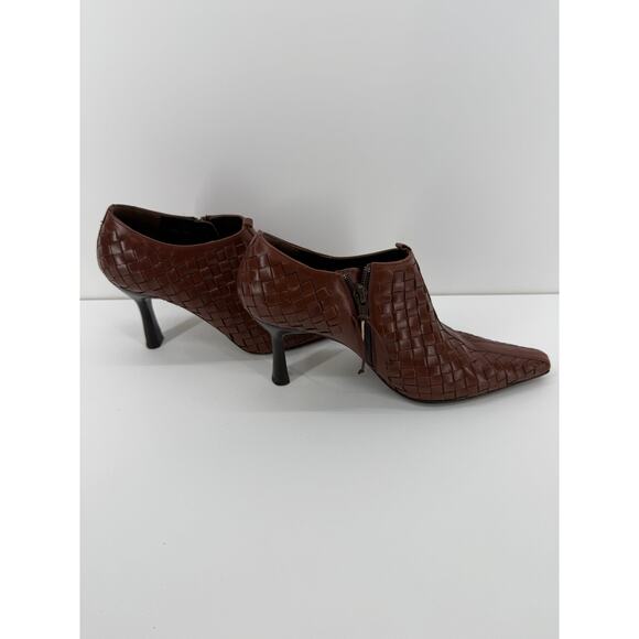 Vintage Donald Pliner Woven Pointed Toe Ankle Boots Heels size 7M - Picture 2 of 6